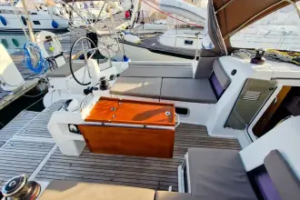 Thumbnail von Jeanneau Sun Odyssey 440