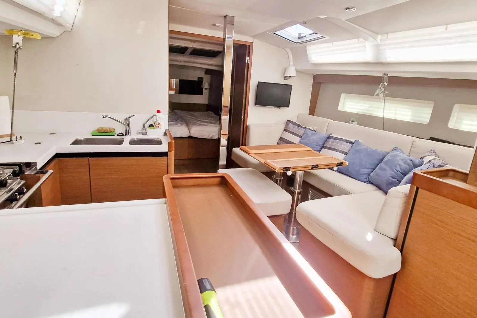 Thumbnail von Jeanneau Sun Odyssey 440