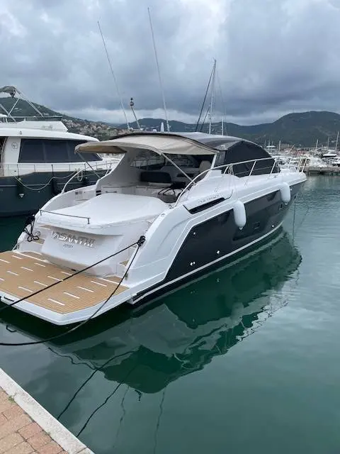 Thumbnail von Azimut Atlantis 45