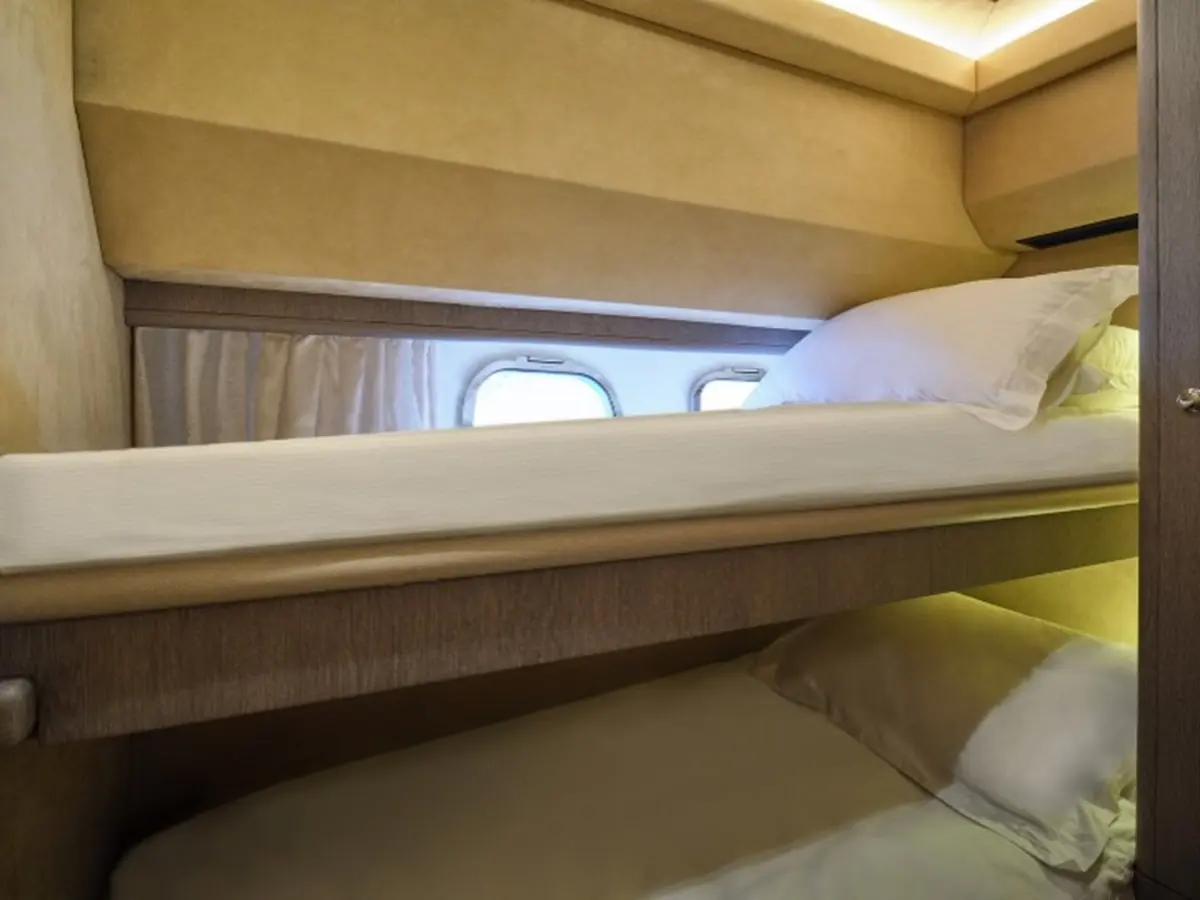 Thumbnail von Ferretti Yachts 680 MIREN