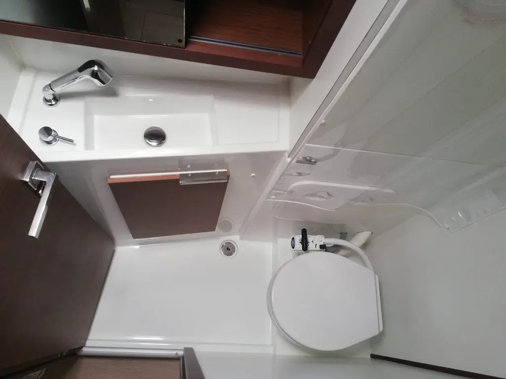 Thumbnail von Lagoon 40 06-00698