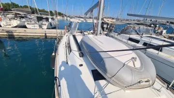 Thumbnail von Beneteau Oceanis 41 06-00676