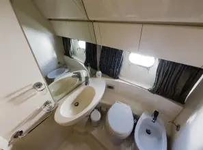 Thumbnail von Ferretti Yachts 460 02-00100