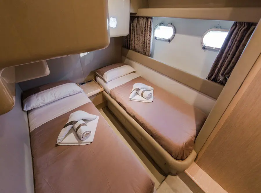 Thumbnail von Ferretti Yachts 460 02-00100