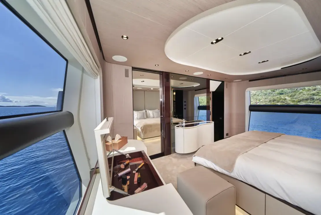 Thumbnail von Azimut Grande 27M Aluminia Too