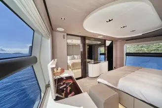 Thumbnail von Azimut Grande 27M Aluminia Too