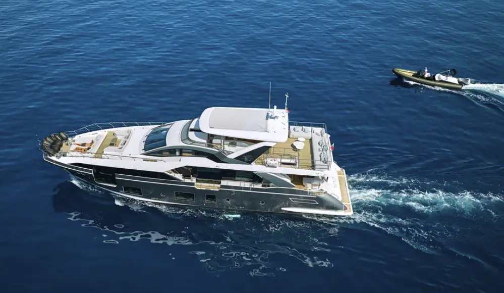 Thumbnail von Azimut Grande 27M Aluminia Too