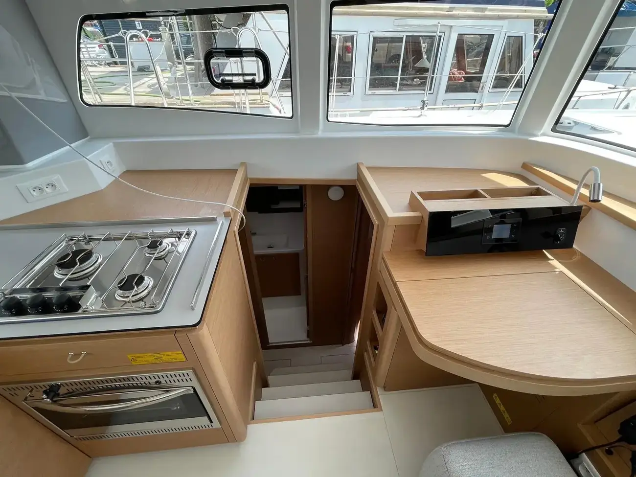 Thumbnail von Excess 12