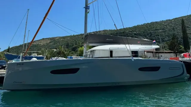 Beneteau Excess 14