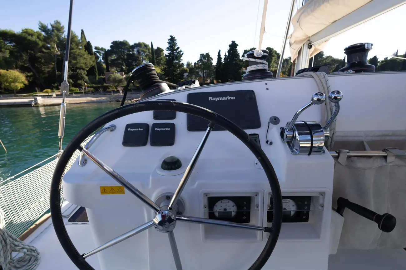 Thumbnail von Lagoon 400 S2 VOYAGER