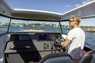 Thumbnail von Axopar 37 XC Cross Cabin