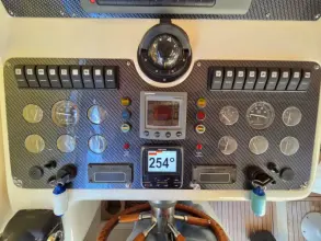 Thumbnail von Uniesse 42 Open