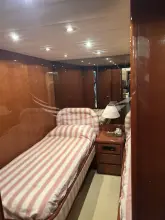 Thumbnail von Falcon 82 S