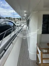 Thumbnail von Falcon 82 S