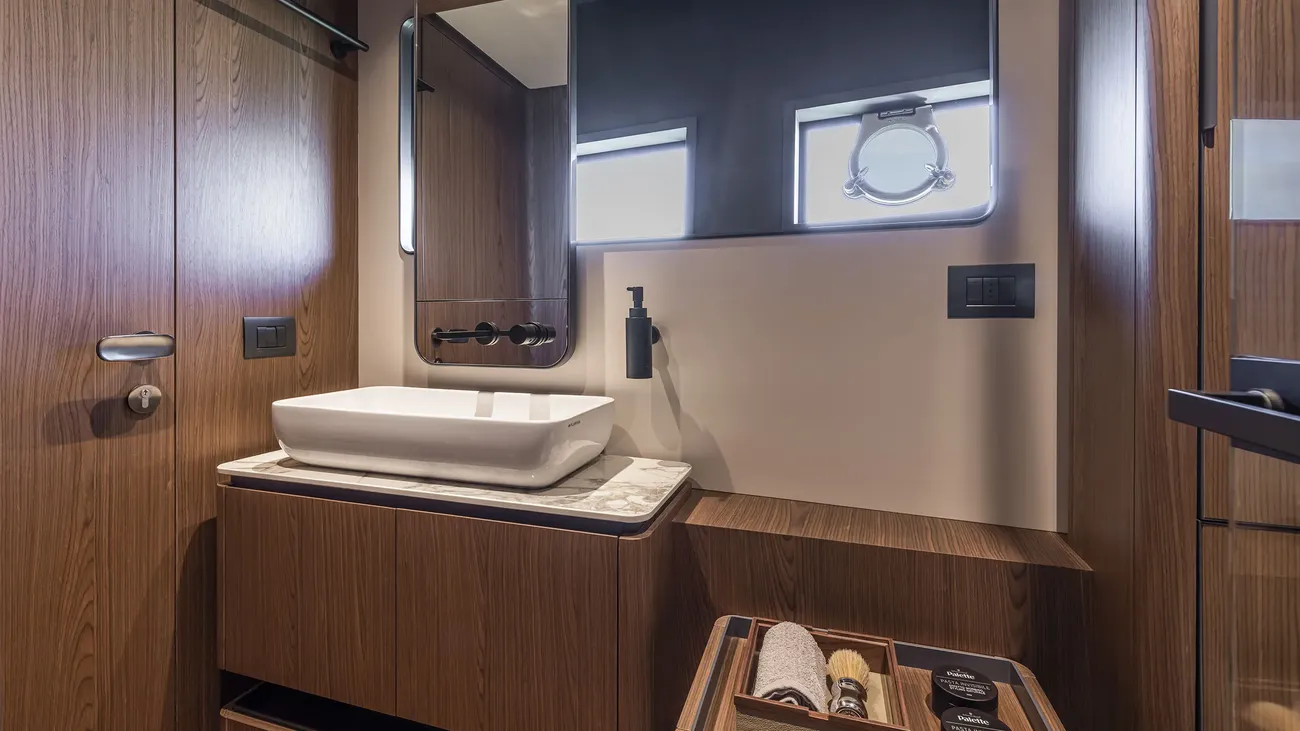 Thumbnail von Ferretti Yachts 580