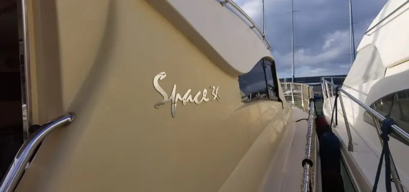 Thumbnail von Cantieri di LIVORNO Space 36 Fly