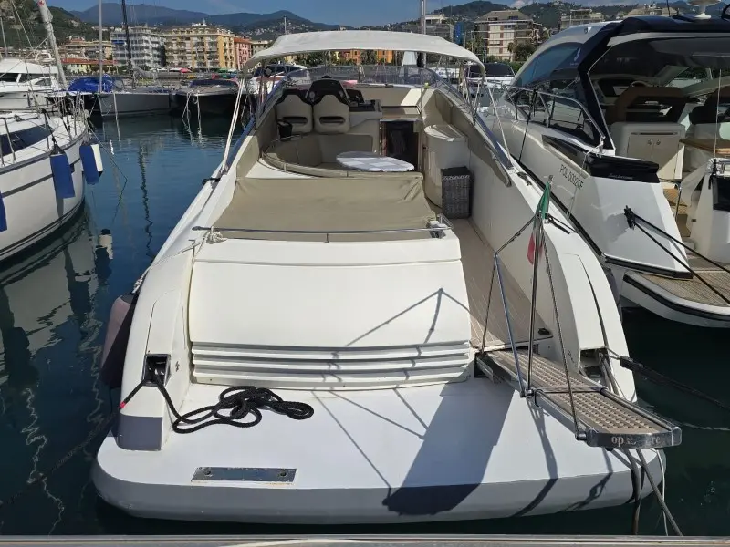 Thumbnail von Cgm Costruzioni Nautiche Cherokee 51