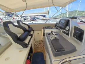 Thumbnail von Cgm Costruzioni Nautiche Cherokee 51