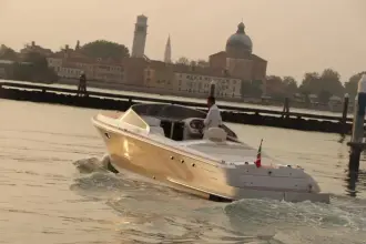 Thumbnail von Comitti Venezia 31
