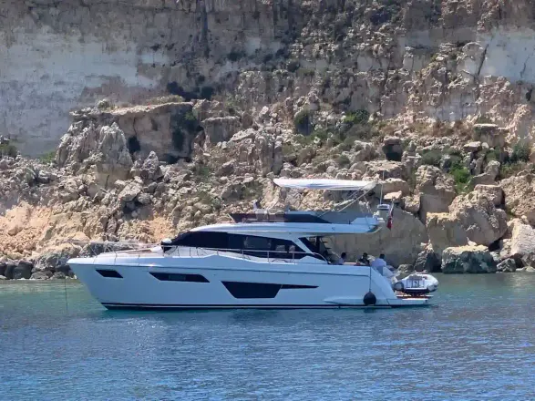 Ferretti Yachts 500 Five Hundred