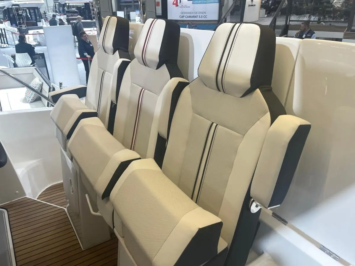 Thumbnail von Jeanneau Cap Camarat 12.5 WA Jeanneau Cap Camarat 12.5-WA