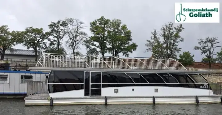 Holiday Mansion Sun Deck 60 