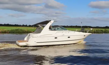 Thumbnail von Cruisers Yachts 370 Express
