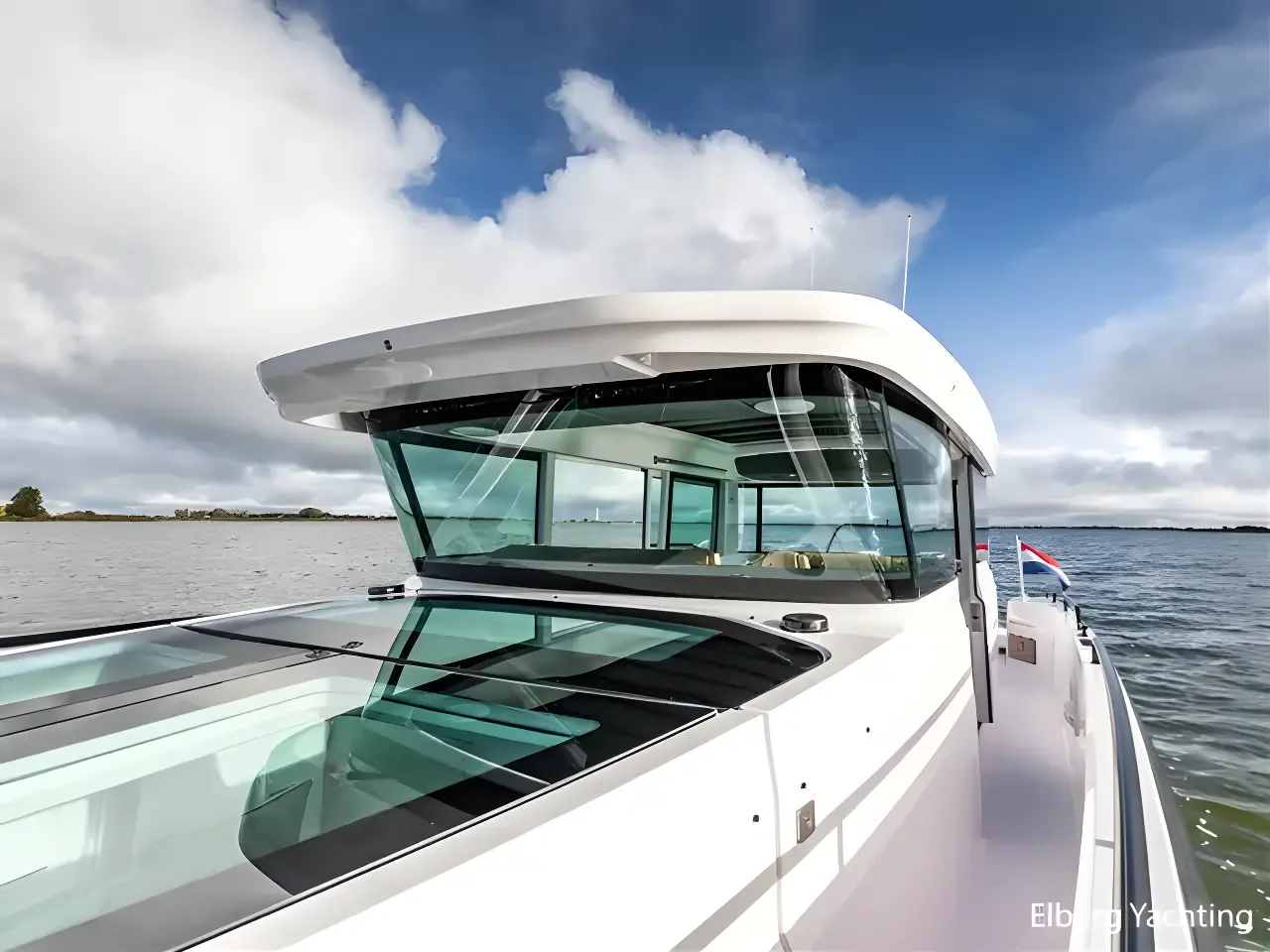 Thumbnail von Axopar 37 XC Cross Cabin