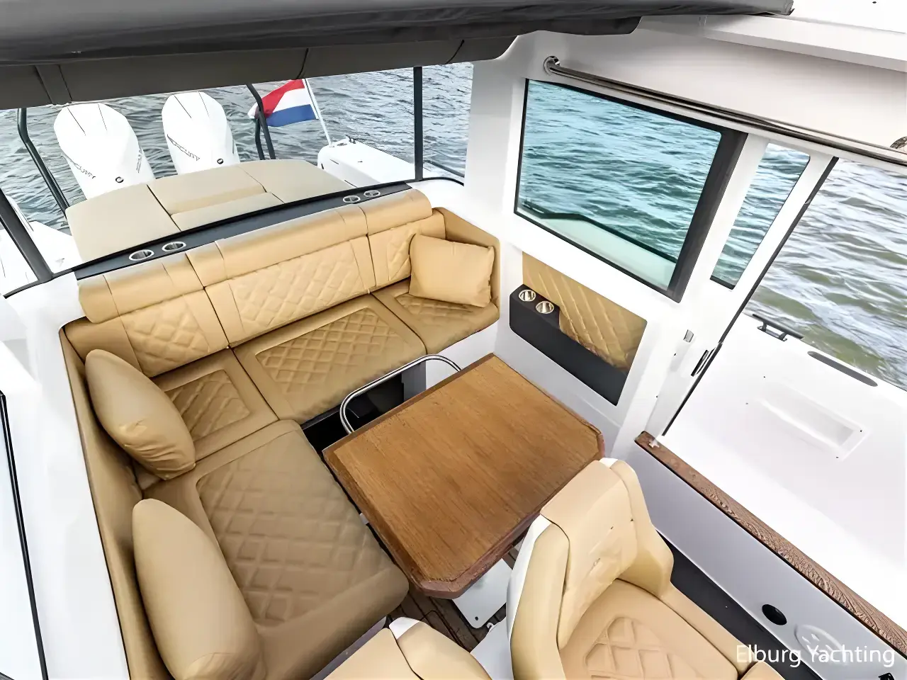 Thumbnail von Axopar 37 XC Cross Cabin