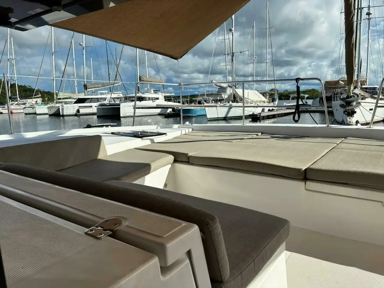 Thumbnail von Bali 4.2 Isthmus Breeze