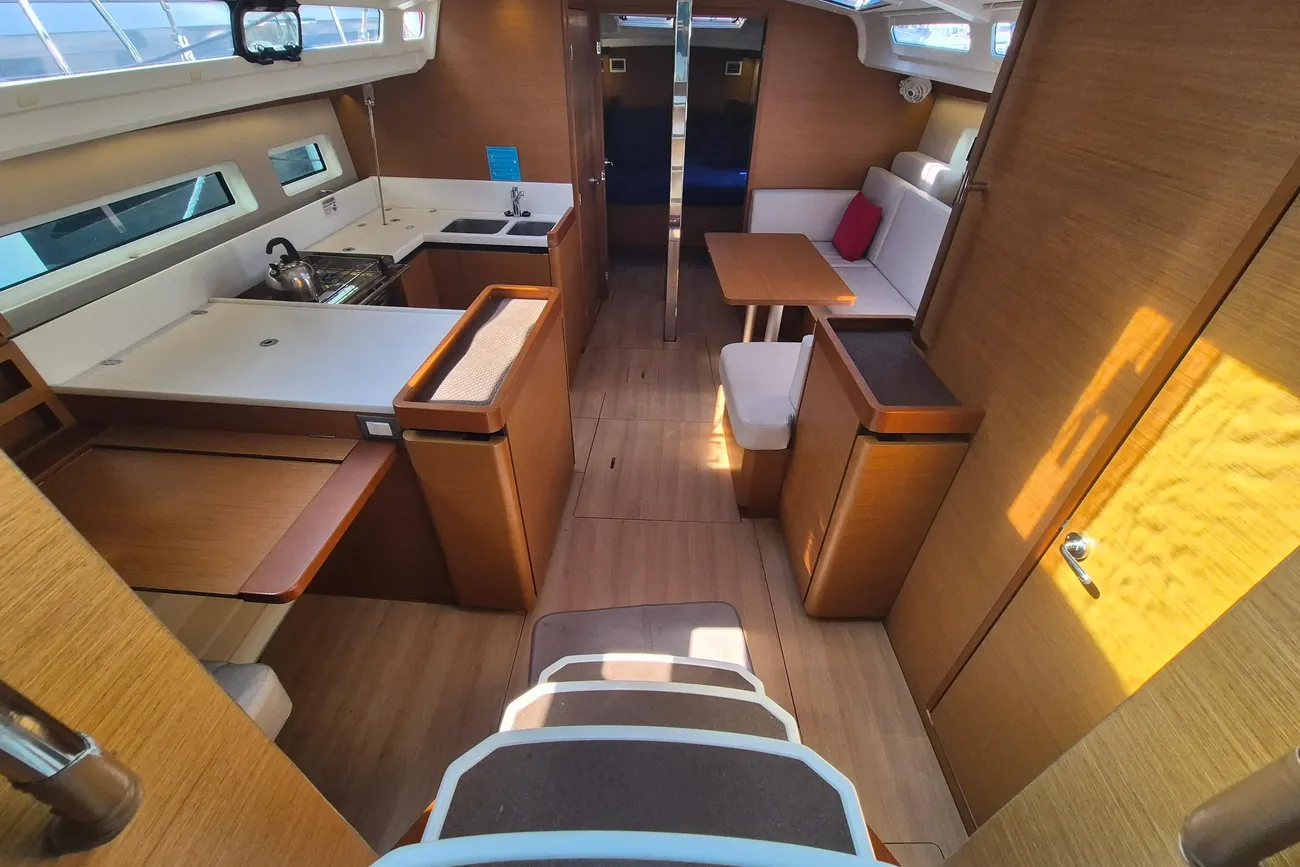 Thumbnail von Jeanneau Sun Odyssey 440 EVELYN ROSE