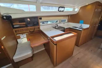 Thumbnail von Jeanneau Sun Odyssey 440 EVELYN ROSE