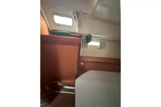 Thumbnail von Beneteau Oceanis 46
