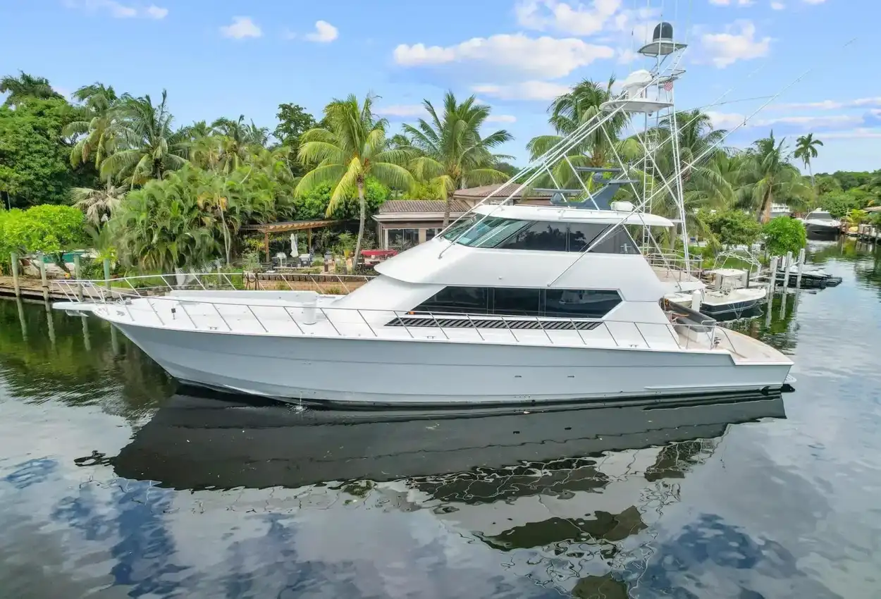 Hatteras 82 Convertible BELLISSIMA