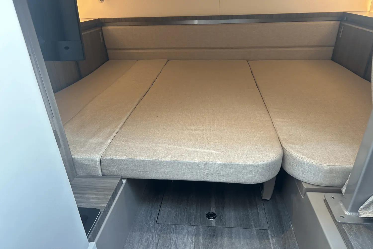 Thumbnail von Sea Ray 320 Sundancer Outboard