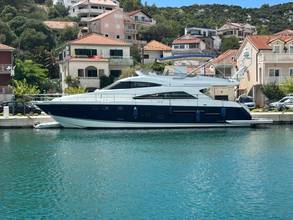 Thumbnail von Fairline Squadron 65