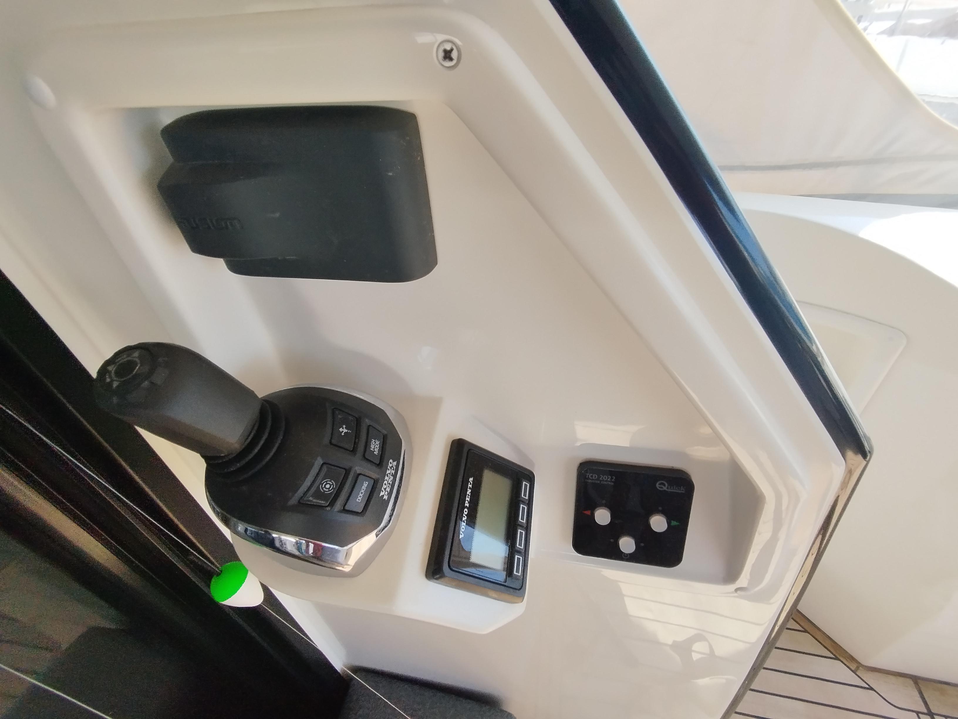 Thumbnail von Absolute 60