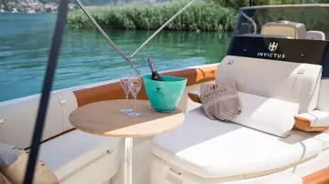 Thumbnail von Invictus 270 CX