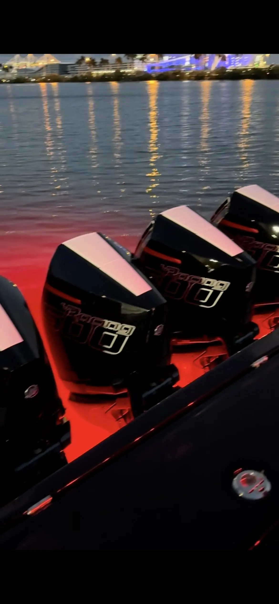 Thumbnail von Cigarette 42 Auroris