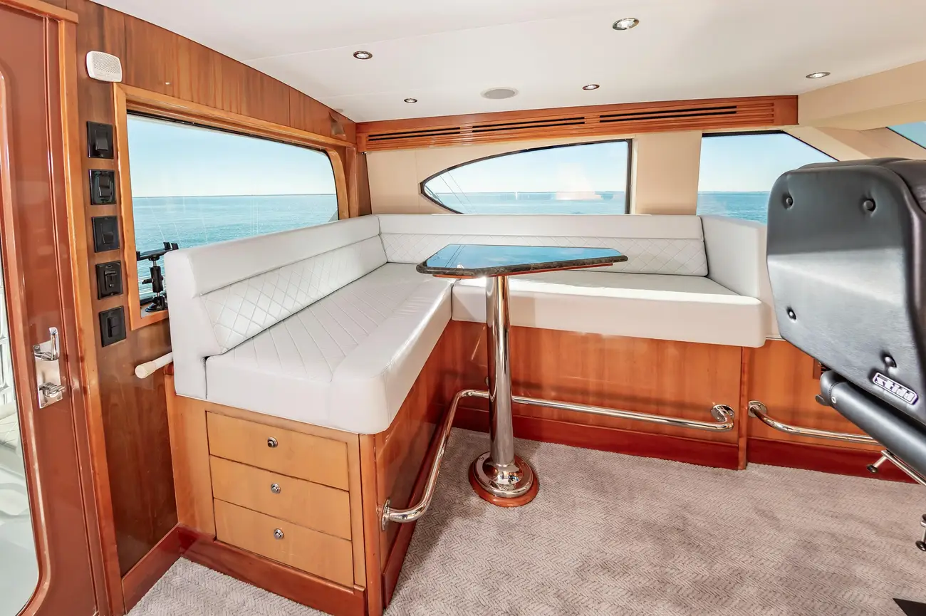 Thumbnail von Hatteras 64 Motor Yacht