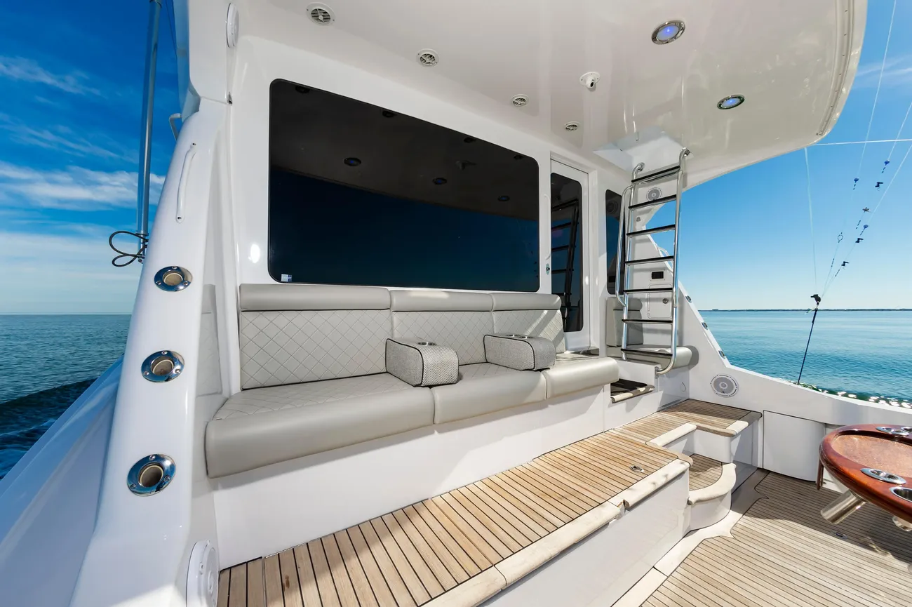 Thumbnail von Hatteras 64 Motor Yacht