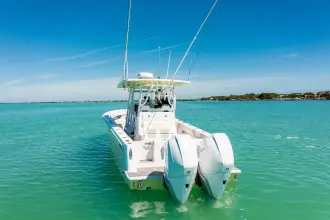 Thumbnail von Reef Runner 340 Center Console