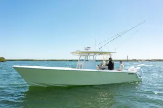 Thumbnail von Reef Runner 340 Center Console