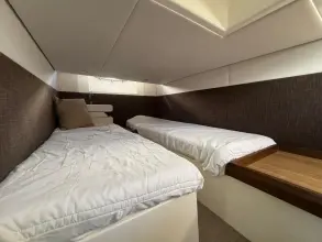 Thumbnail von Sealine SC35 Tenacity of Lancaster