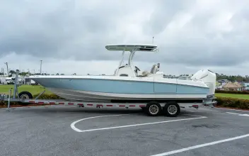 Boston Whaler 270 Dauntless