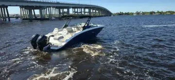 Thumbnail von Sea Ray SDX 290 z silnikiem zewnętrznym