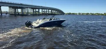 Thumbnail von Sea Ray SDX 290 z silnikiem zewnętrznym