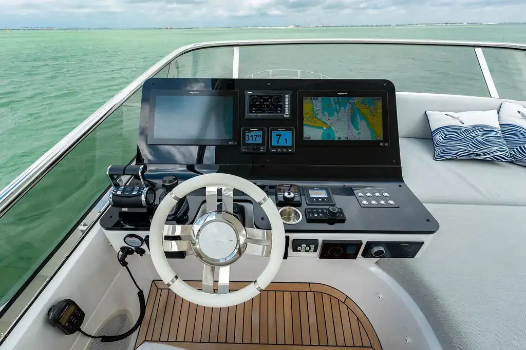 Thumbnail von Azimut 55