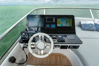 Thumbnail von Azimut 55