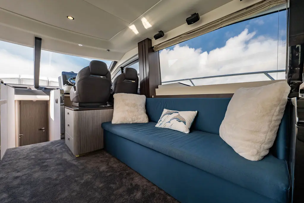 Thumbnail von Azimut 55